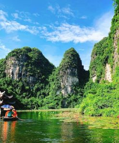 PAKET TOUR 5 HARI 4 MALAM HANOI – HALONGBAY – NINH BINH