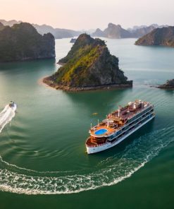 Alternative view of PAKET TOUR 4 HARI 3 MALAM HANOI – HALONGBAY