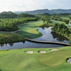 PAKET TOUR 4D3N DANANG - BANA HILLS GOLF - MONTGOMERIE GOLF