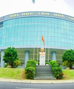 PAKET TOUR 4N3D HOCHIMINH - KUNGJUNGI UNIVERSITAS
